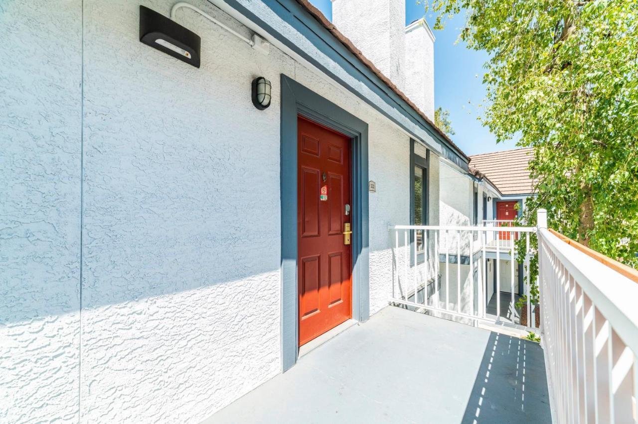 Metro Phoenix Loft Sleeps 6 외부 사진
