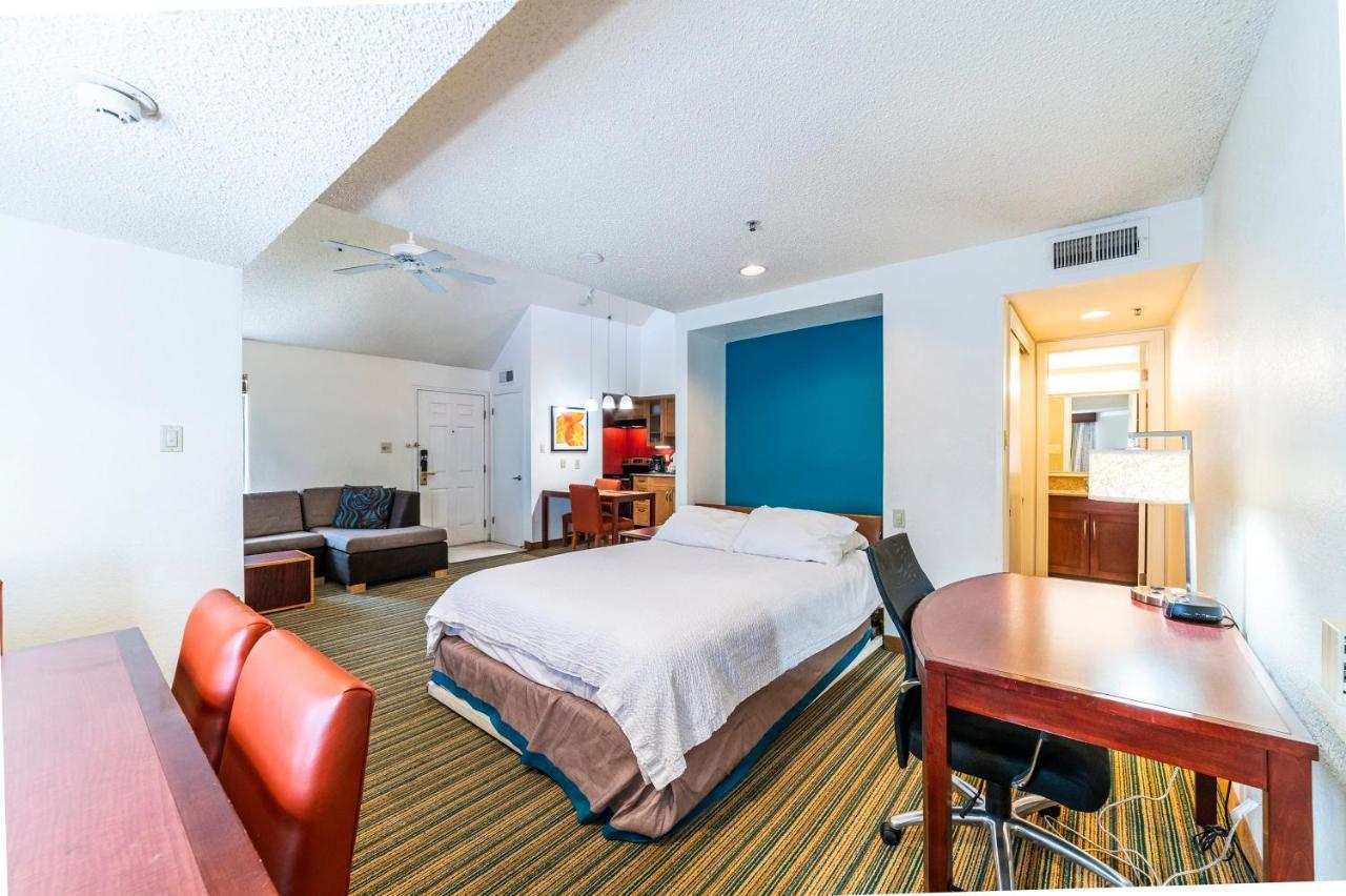 Metro Phoenix Loft Sleeps 6 외부 사진