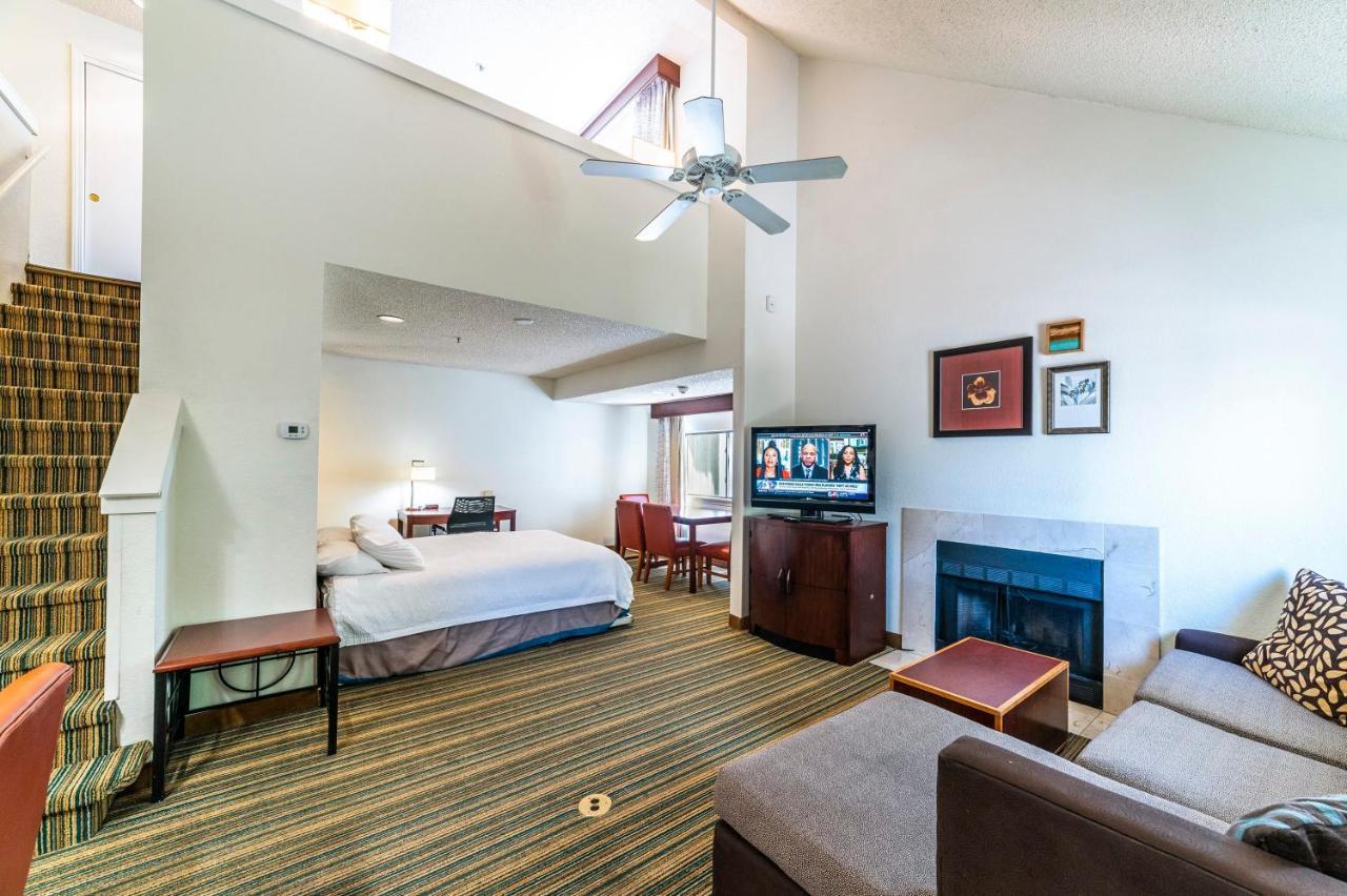 Metro Phoenix Loft Sleeps 6 외부 사진