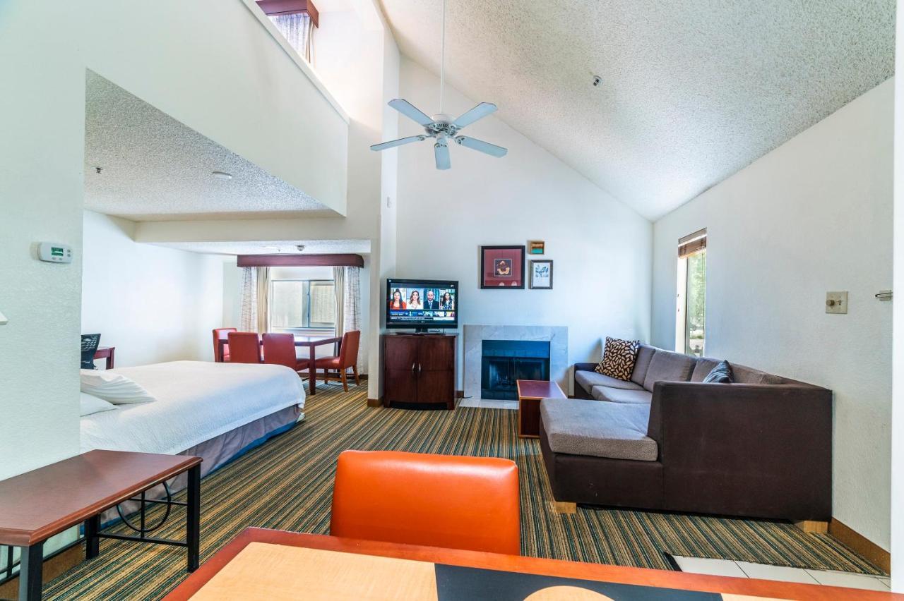 Metro Phoenix Loft Sleeps 6 외부 사진