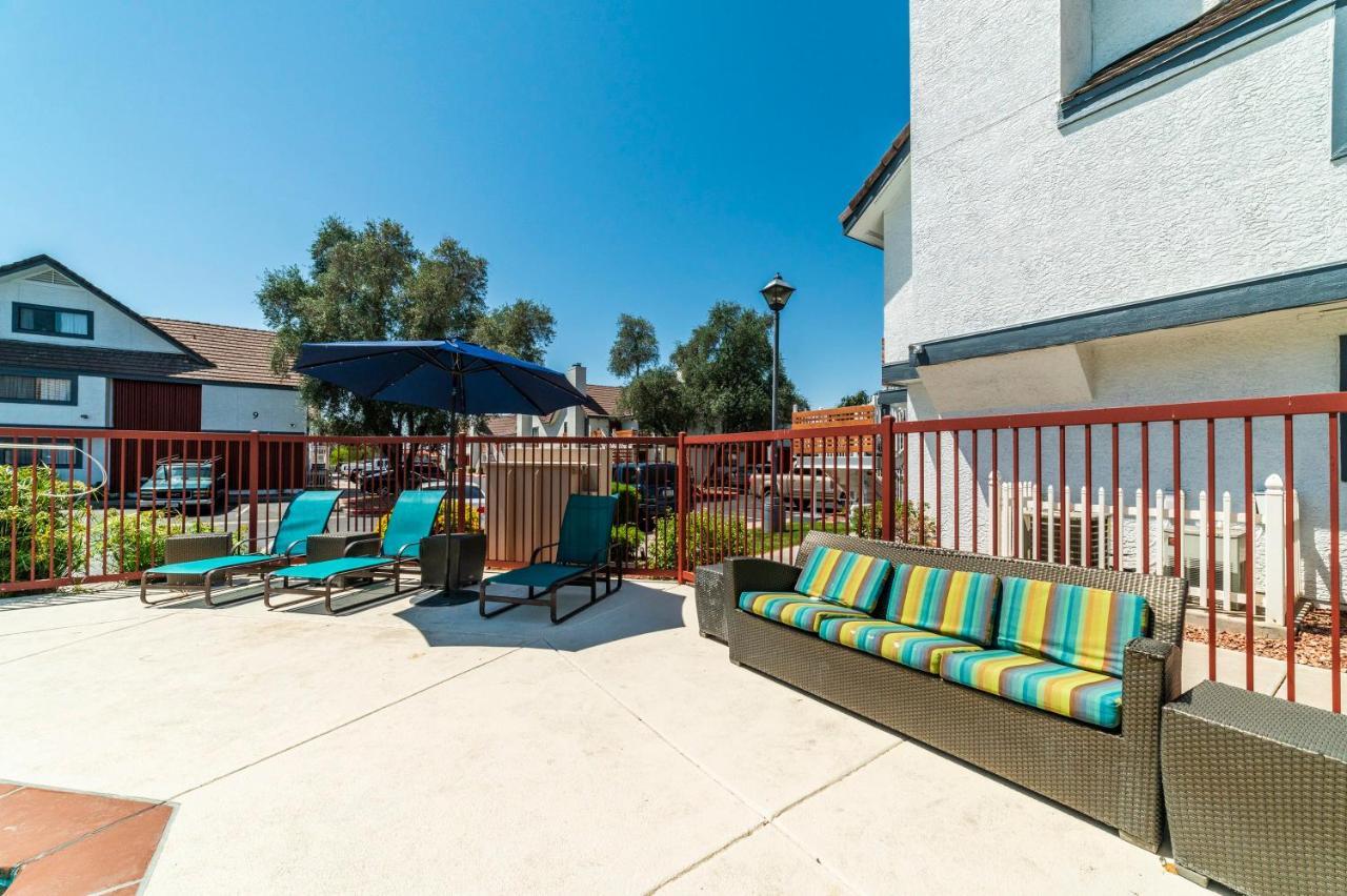 Metro Phoenix Loft Sleeps 6 외부 사진