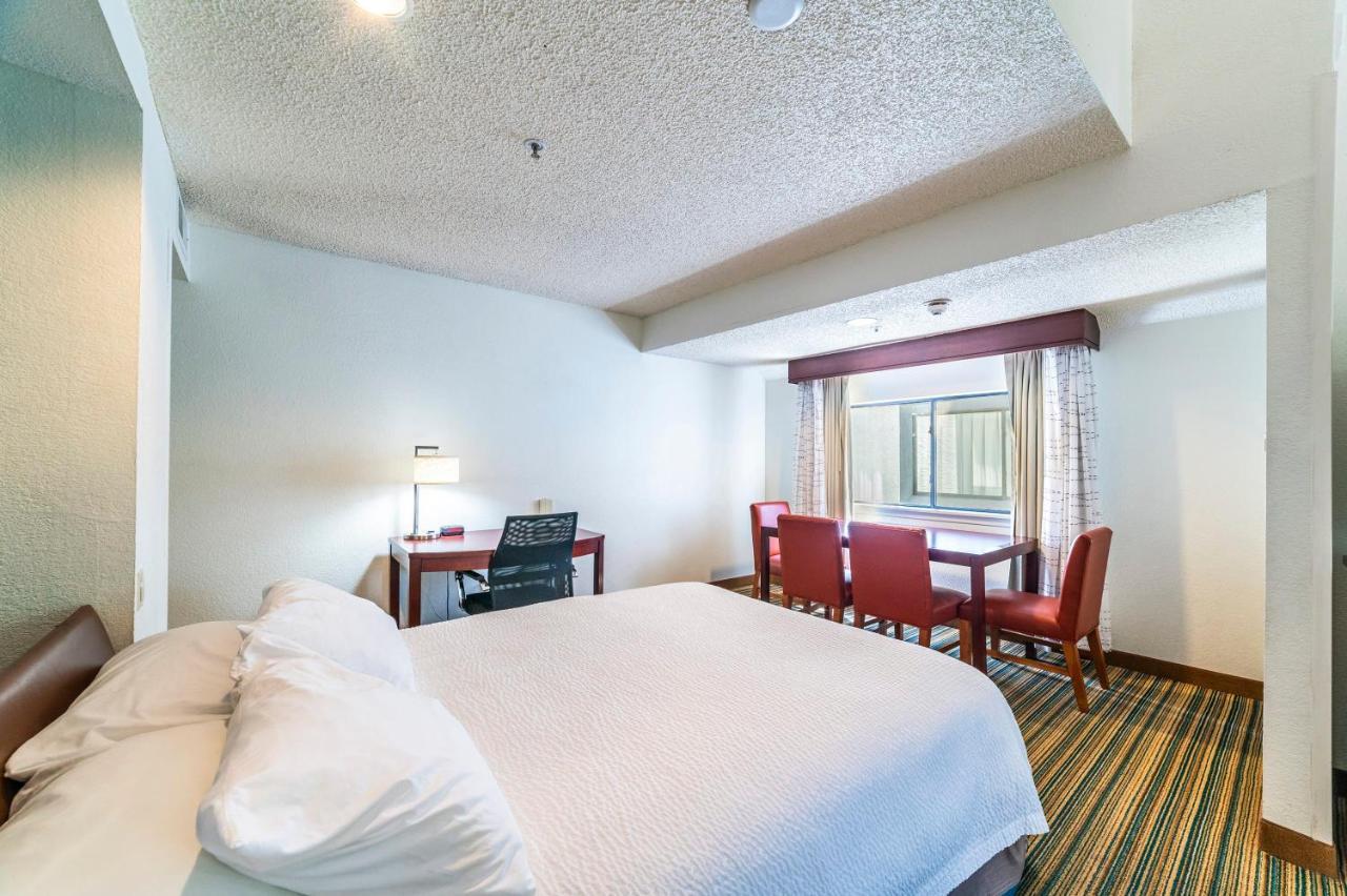 Metro Phoenix Loft Sleeps 6 외부 사진