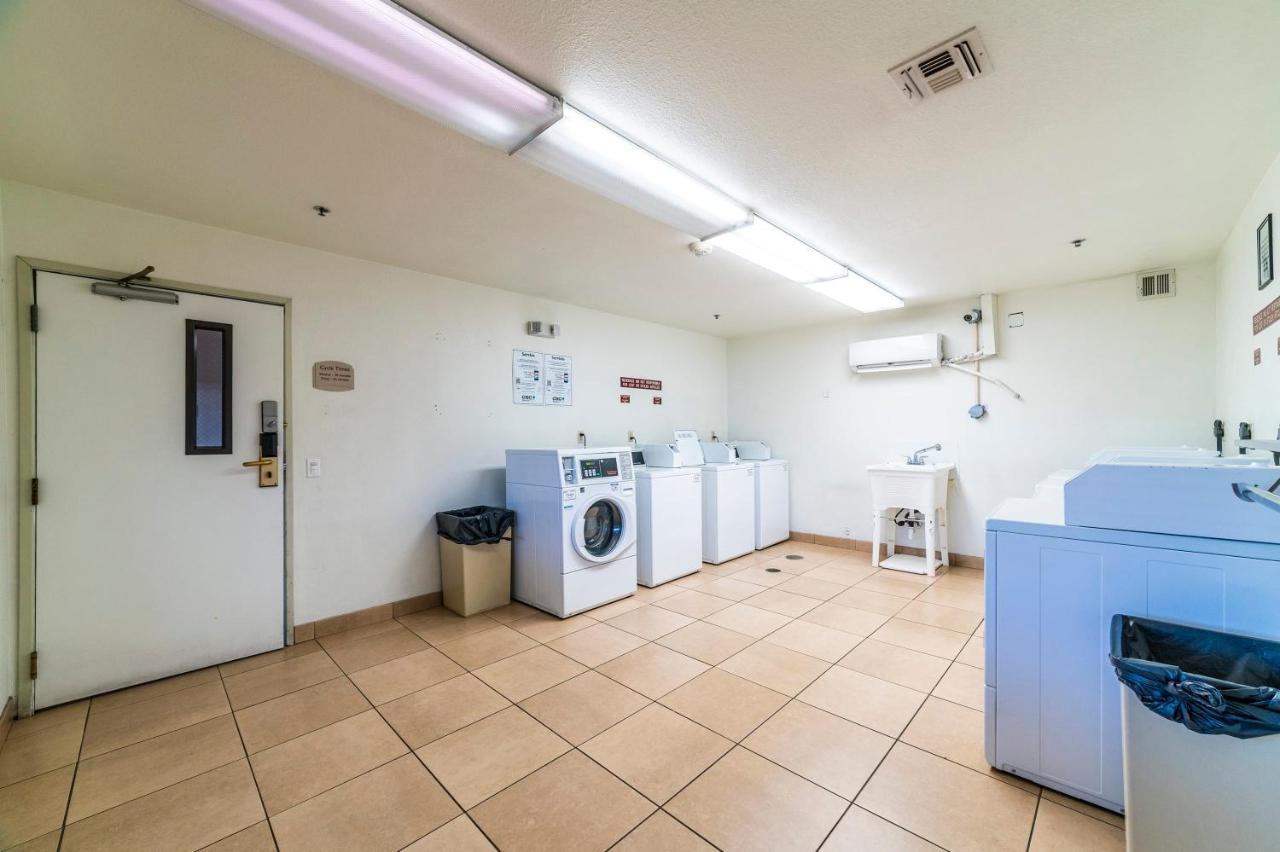 Metro Phoenix Loft Sleeps 6 외부 사진